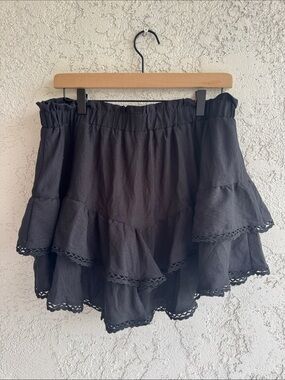Black Tiered Ruffle Mini Skort with underlining short detail size XL
